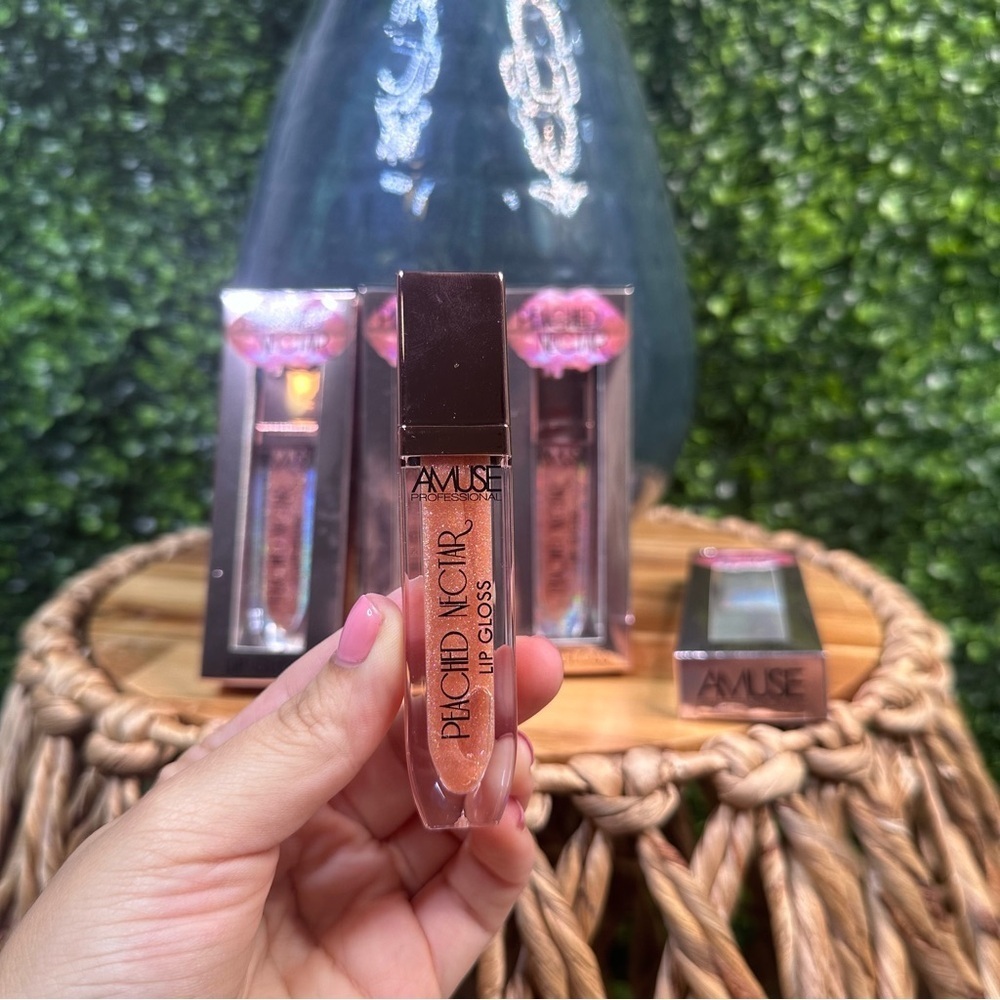 Amuse  peach nectar long lasting high shine‎ lip gloss